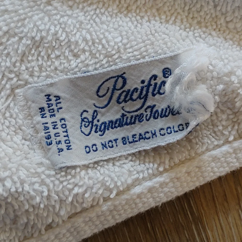 Vintage Disney Pacific Signature Towel Mickey and Friends